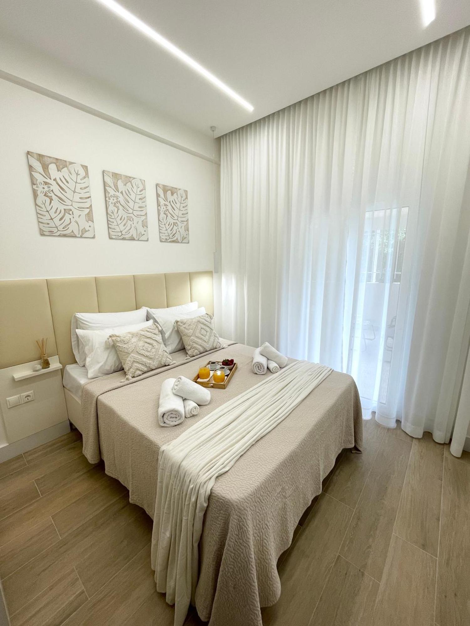 Aurora Apartment , In The Heart Of Atene Esterno foto
