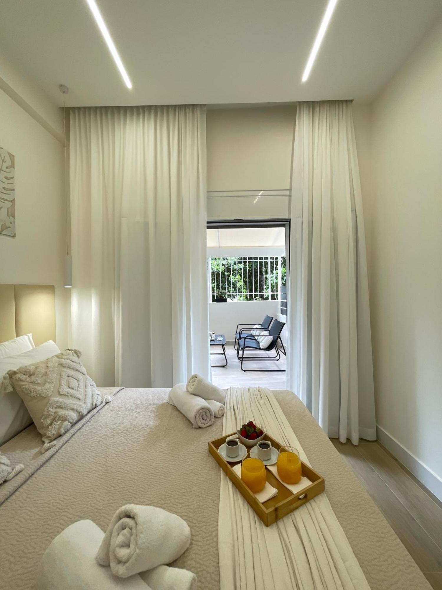 Aurora Apartment , In The Heart Of Atene Esterno foto